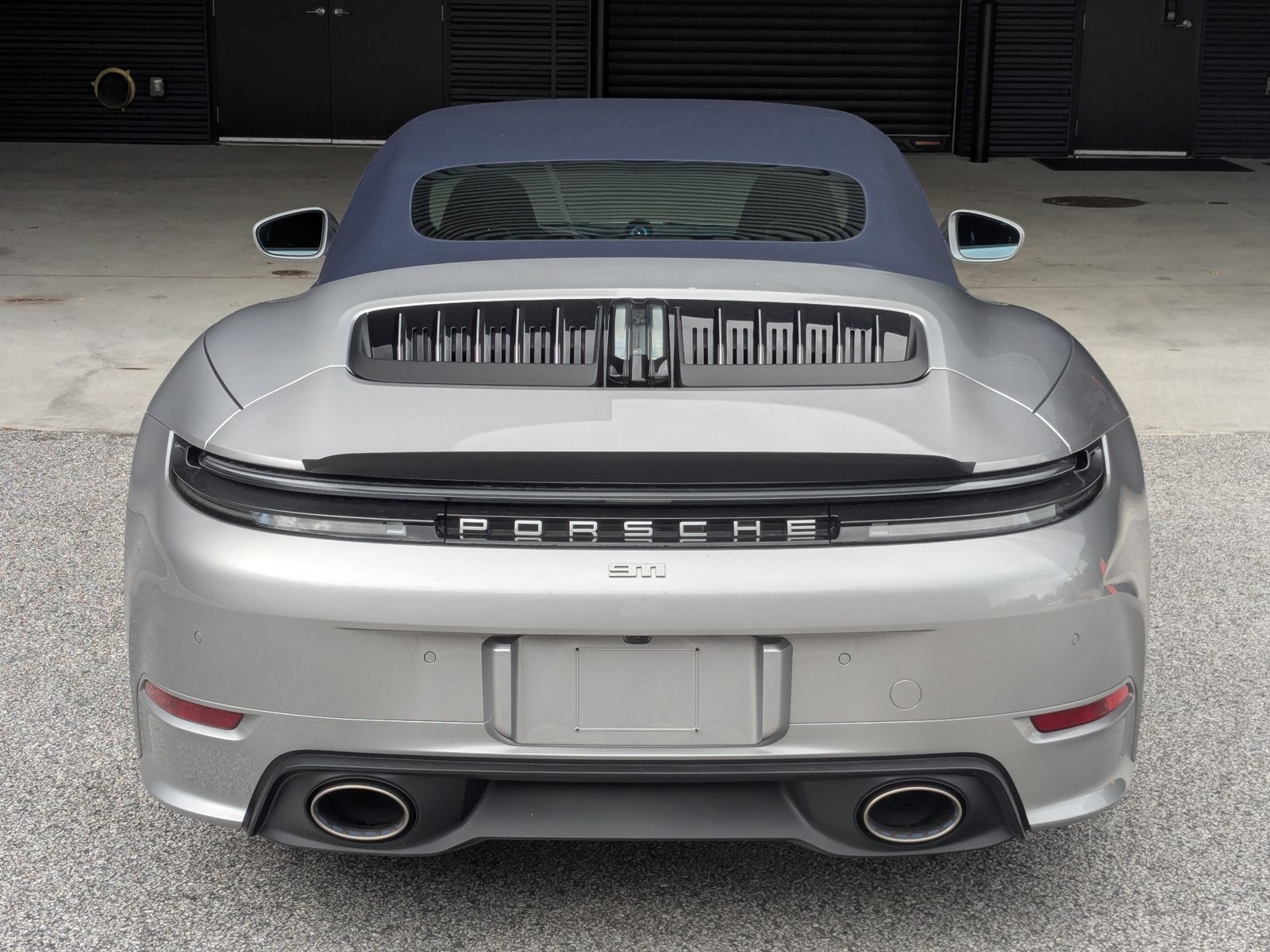 Certified 2025 Porsche 911 Carrera RWD image 11