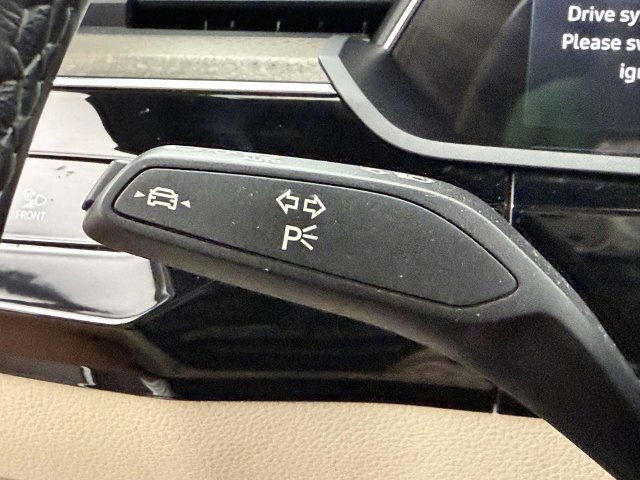 Used 2024 Audi Q8 e-tron Premium Plus w/ Premium Plus Package AWD/4WD image 23