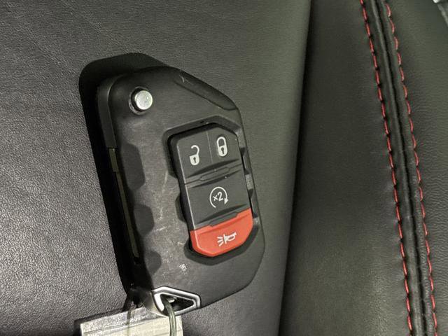 Used 2024 Jeep Wrangler Unlimited Rubicon w/ Convenience Group image 26