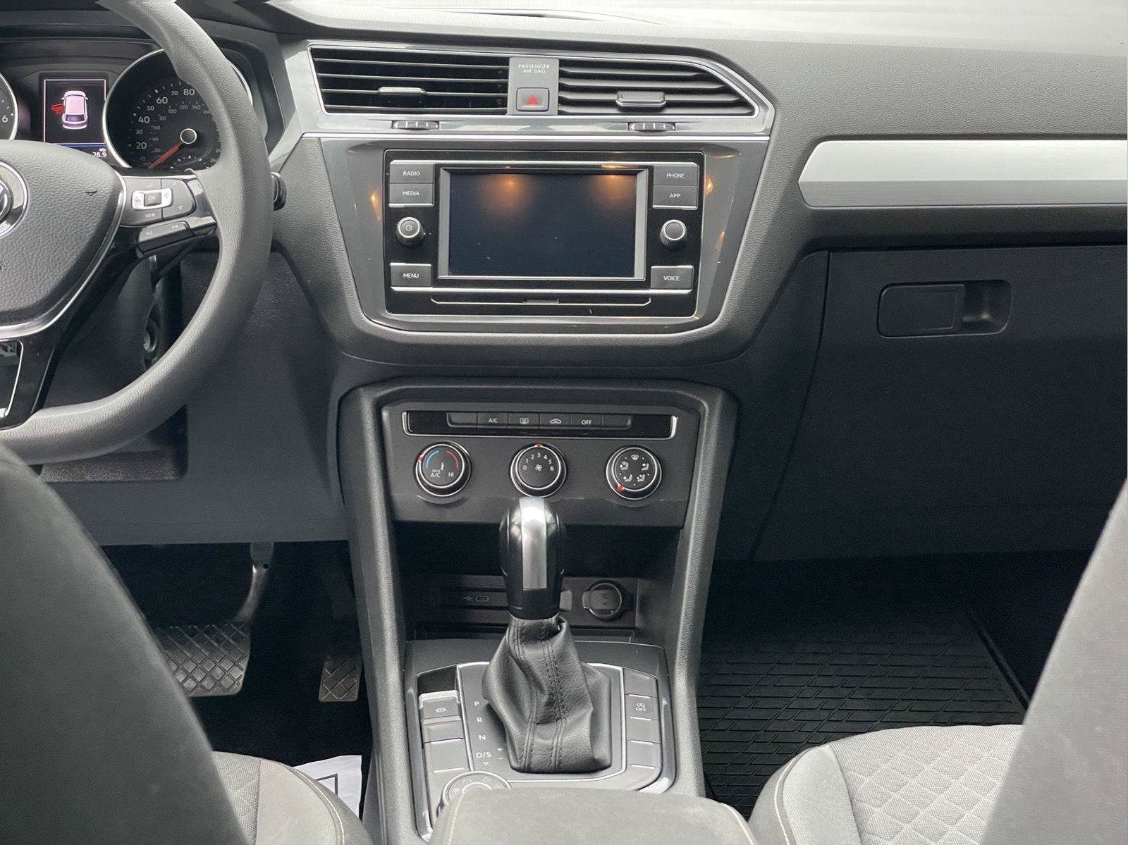 Used 2021 Volkswagen Tiguan S AWD/4WD image 19