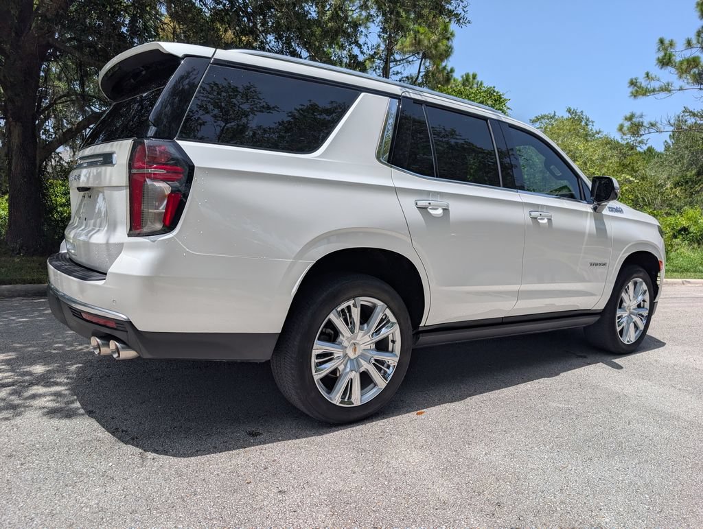 Used 2024 Chevrolet Tahoe High Country AWD/4WD image 9