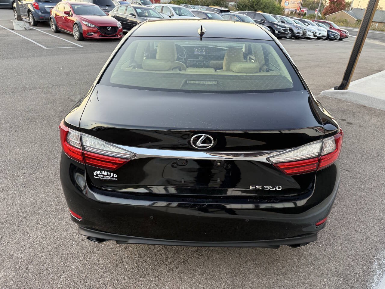 Used 2016 Lexus ES 350 w/ Luxury Package w/Wood Trim FWD image 9