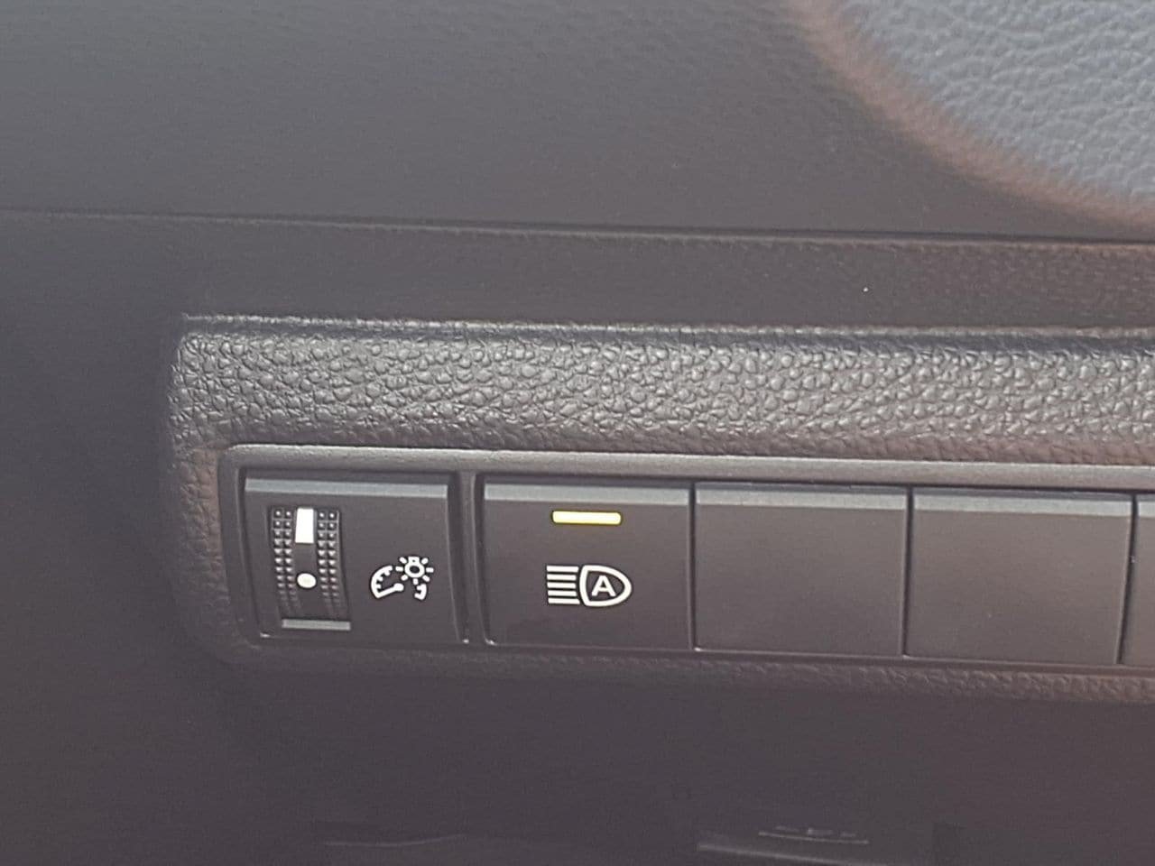 Used 2026 Toyota Corolla LE FWD image 25