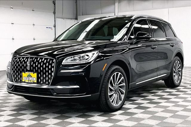 Used 2023 Lincoln Corsair Reserve w/ Equipment Group 201A AWD/4WD image 12
