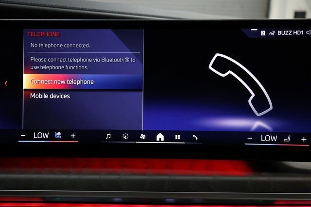 Used 2024 BMW 760i xDrive w/ Executive Package image 99