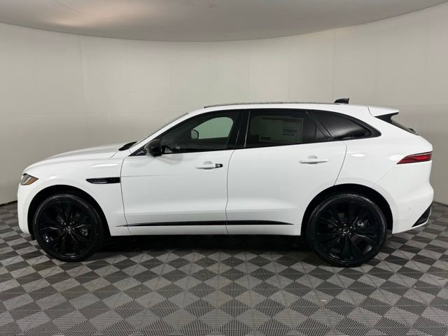 New 2026 Jaguar F-PACE R-Dynamic S image 4