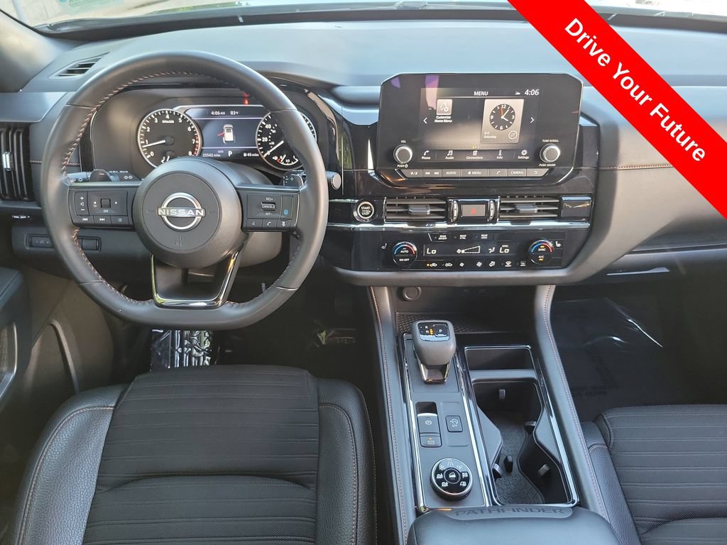 Used 2024 Nissan Pathfinder Rock Creek AWD/4WD image 4