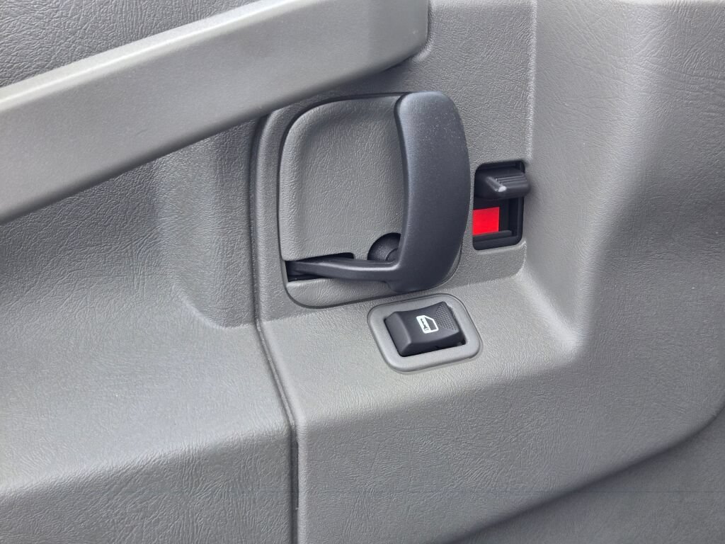 New 2026 Chevrolet Express 2500 w/ Driver Convenience Package RWD image 20