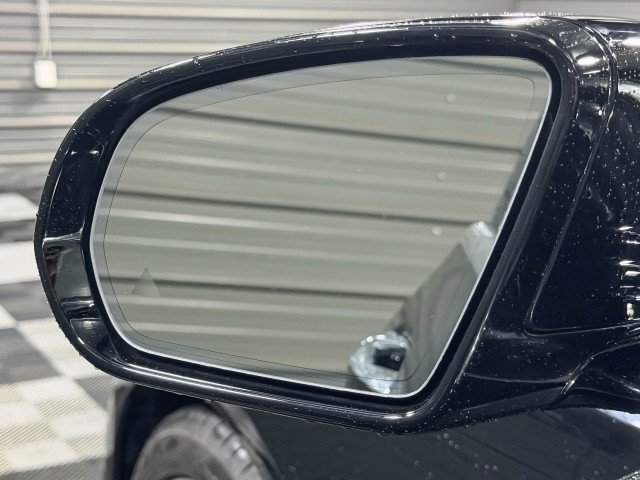 Used 2019 Mercedes-Benz E 300 4MATIC image 41