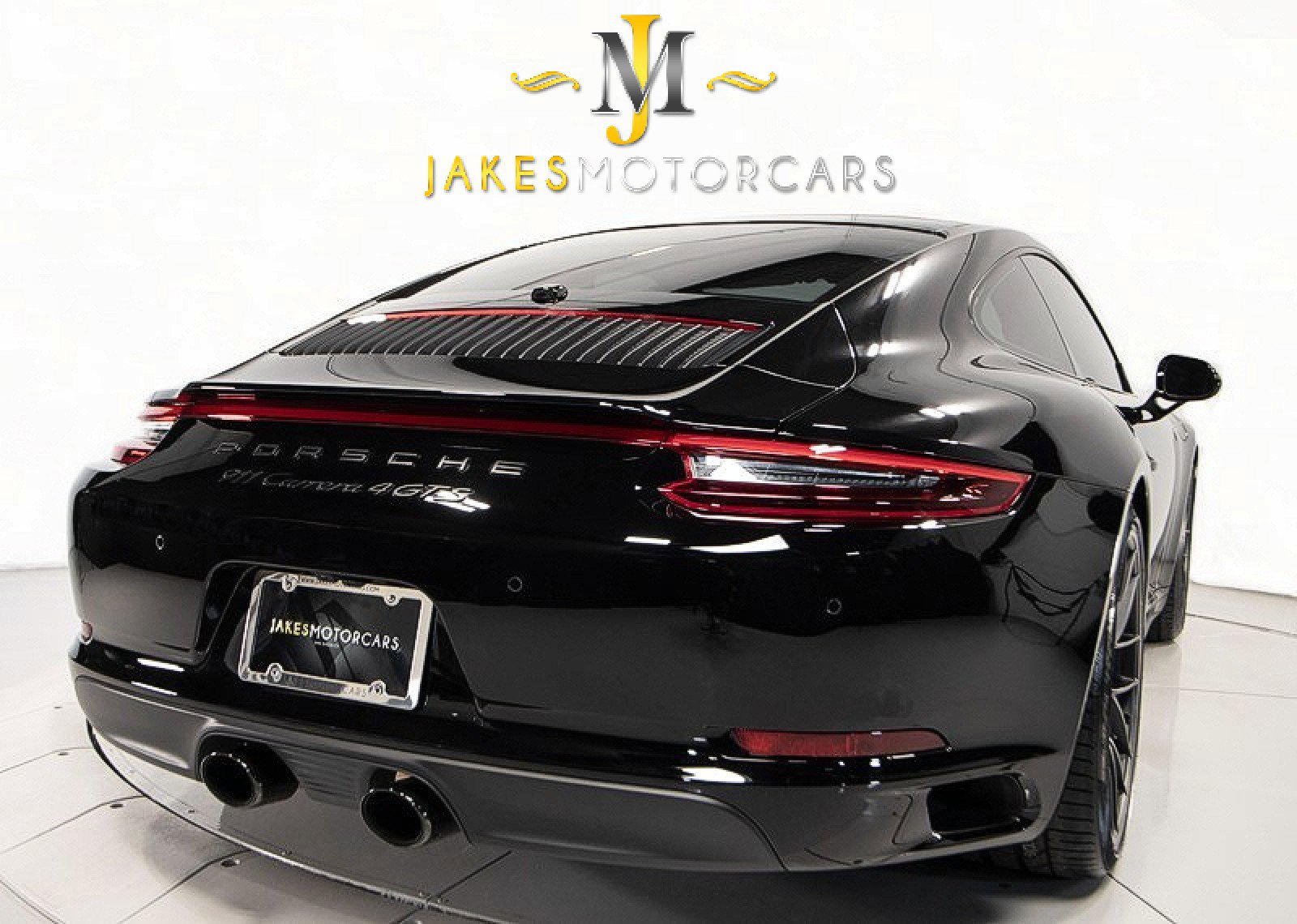 Used 2018 Porsche 911 Carrera 4 GTS image 12