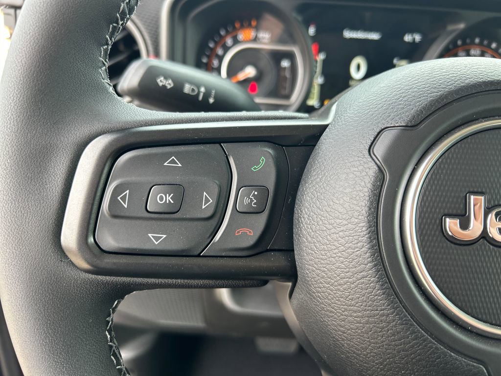 New 2026 Jeep Wrangler Unlimited Rubicon w/ Safety Group AWD/4WD image 24