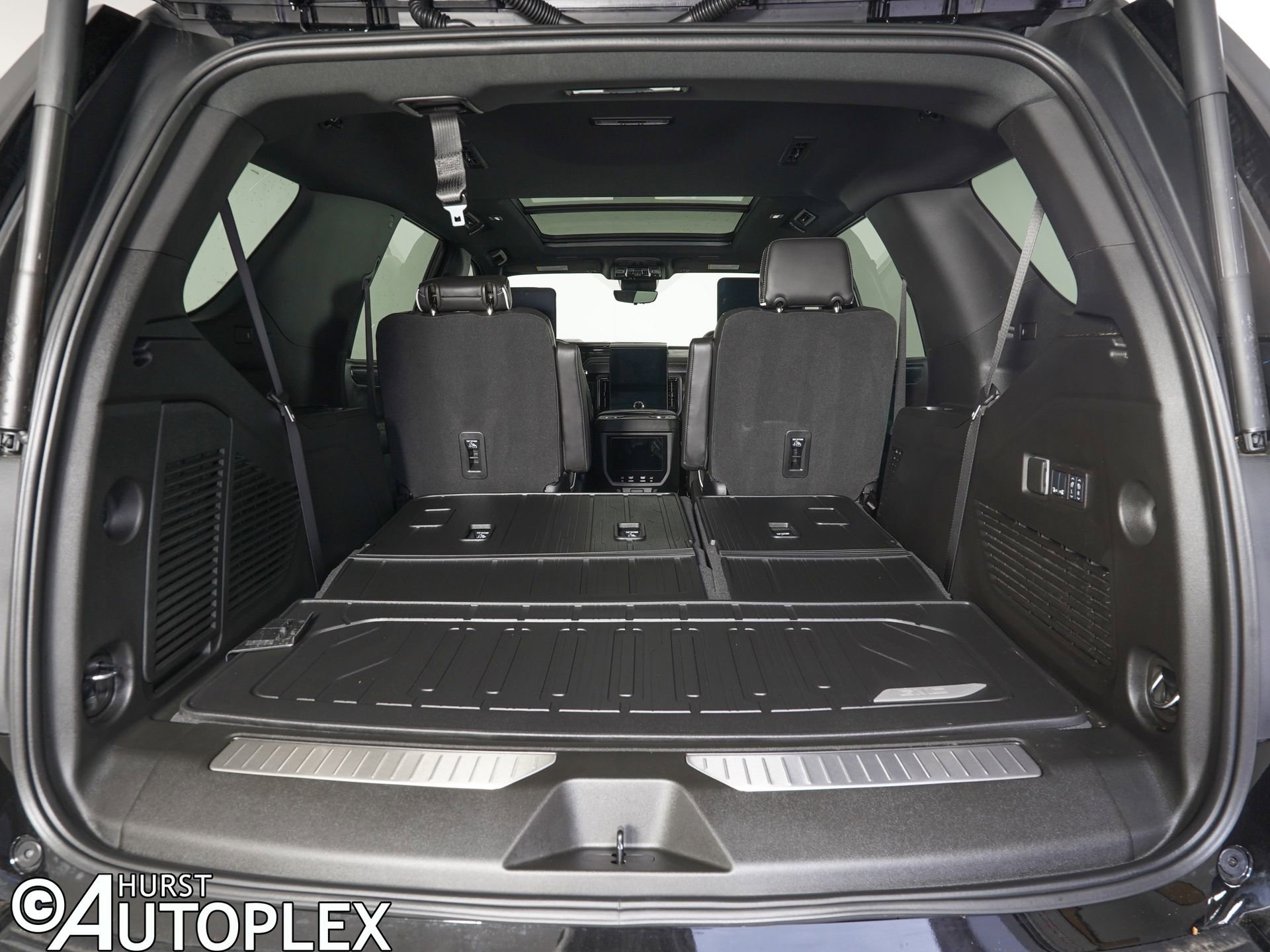 Used 2026 GMC Yukon AT4 Ultimate w/ LPO, Floor Liner Package image 14