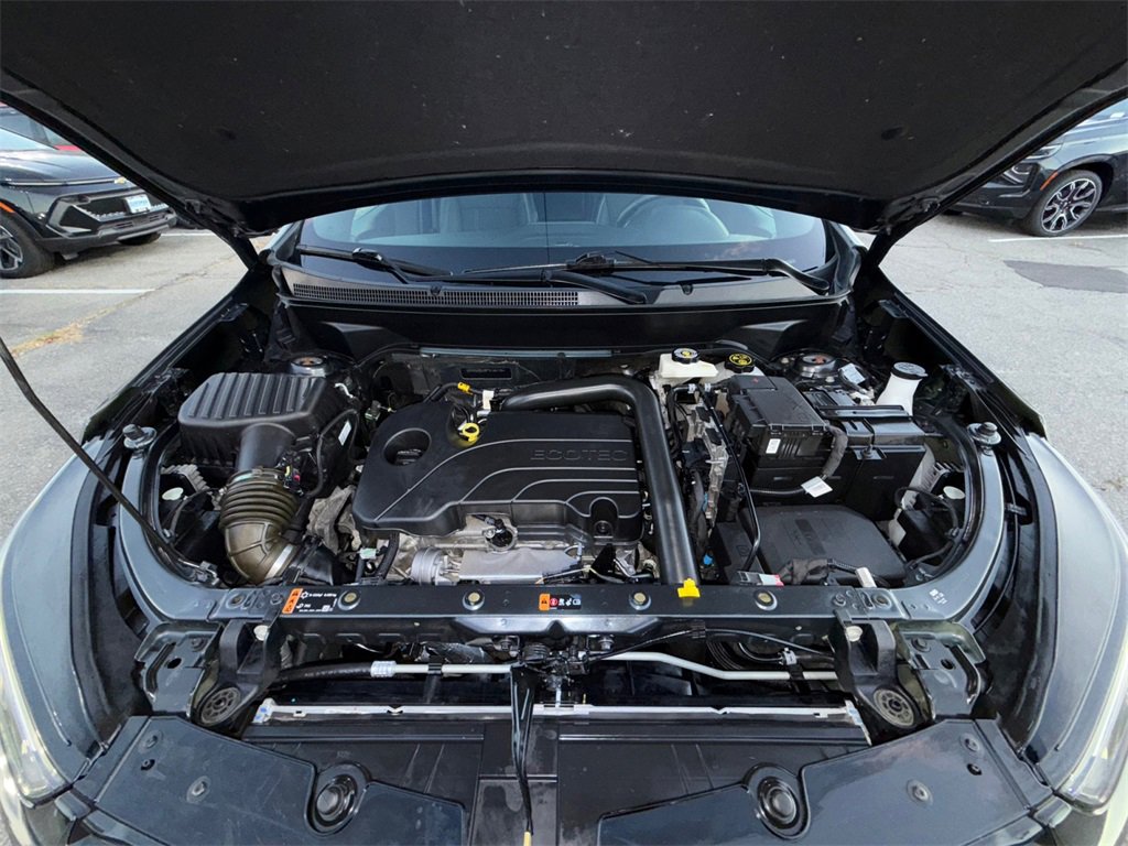 Used 2023 Chevrolet Equinox RS image 22