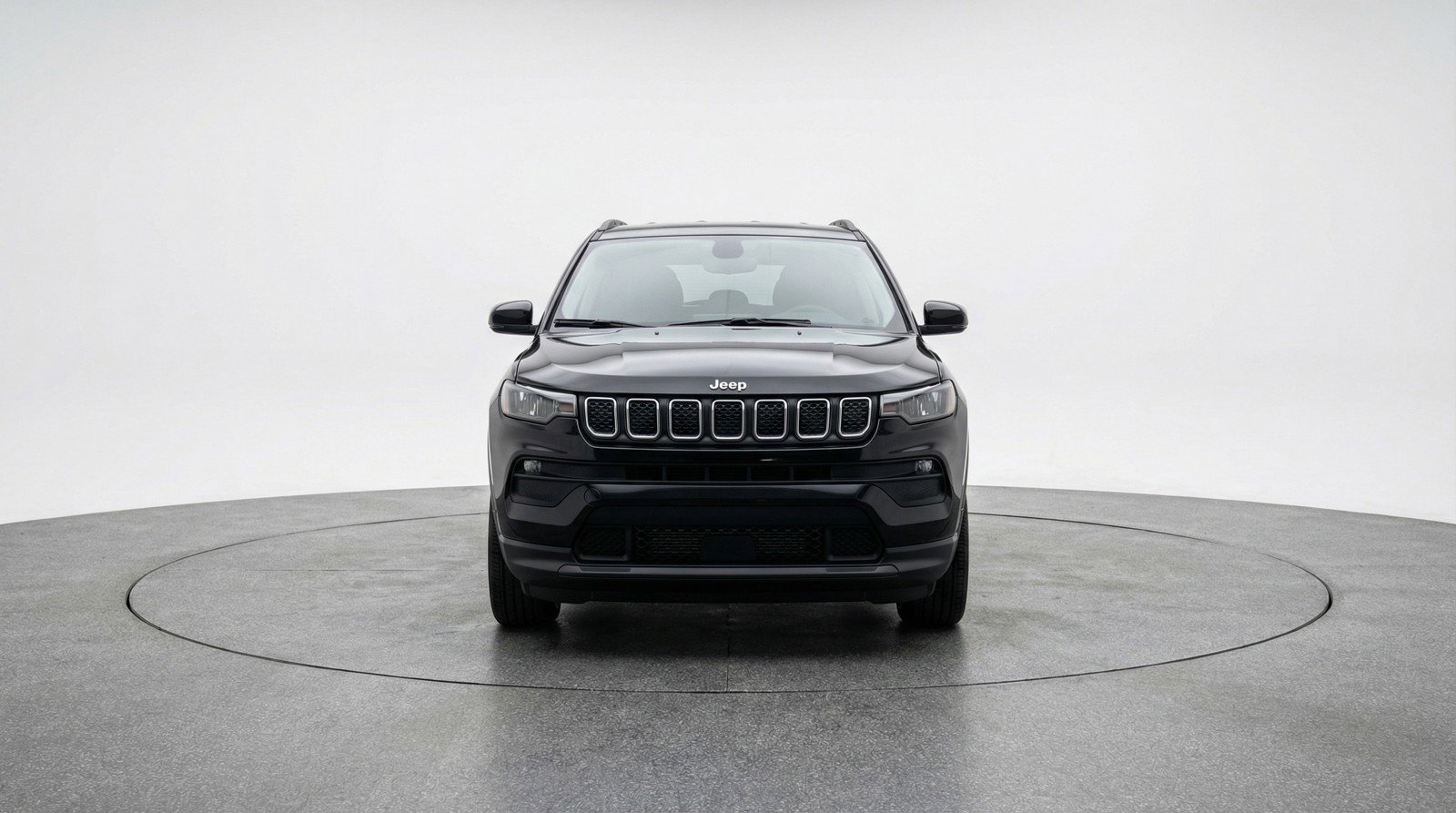 Used 2025 Jeep Compass Latitude image 2