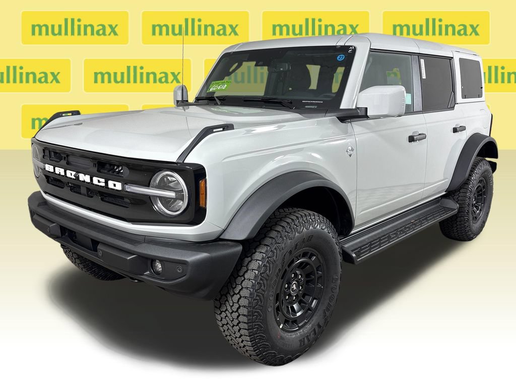 New 2026 Ford Bronco Outer Banks w/ Sasquatch Package AWD/4WD image 12