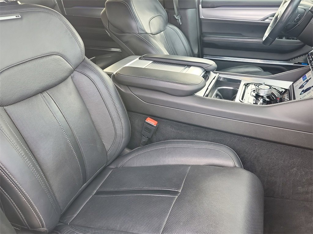 Used 2022 Jeep Grand Wagoneer Series I image 19