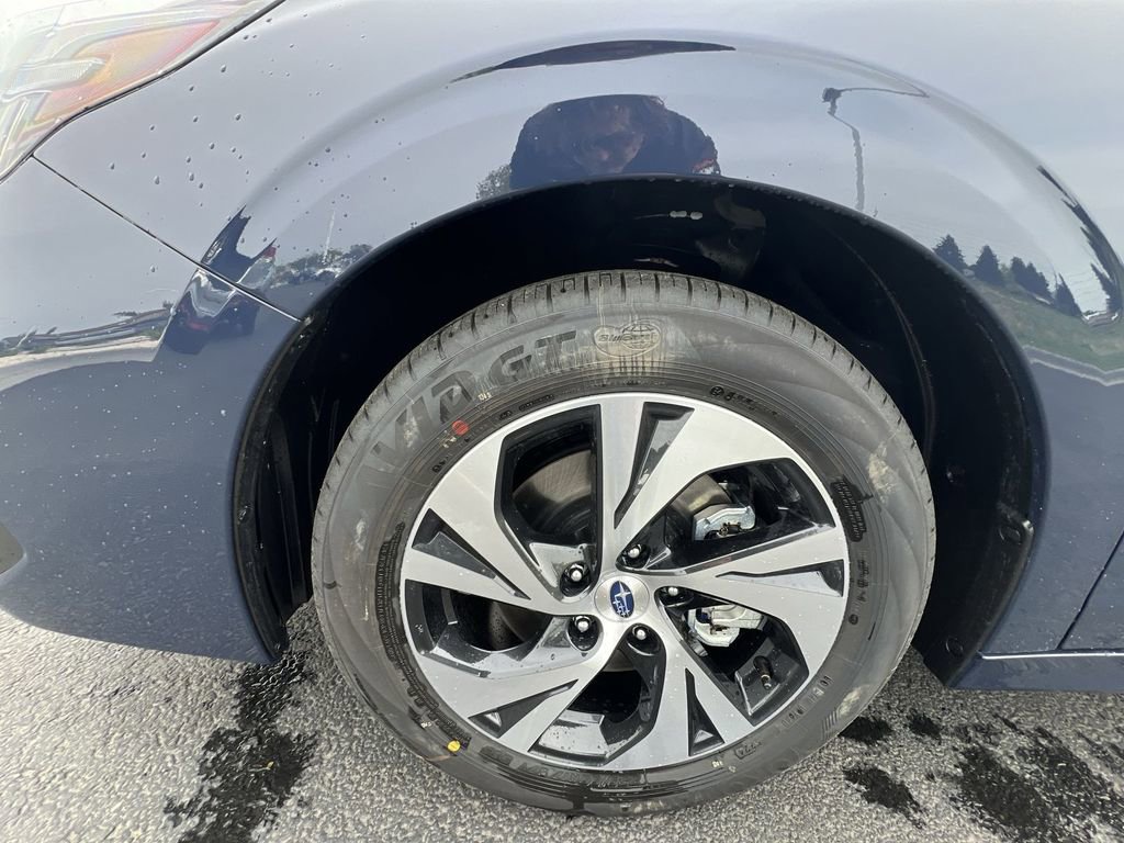 Certified 2025 Subaru Legacy Premium image 31