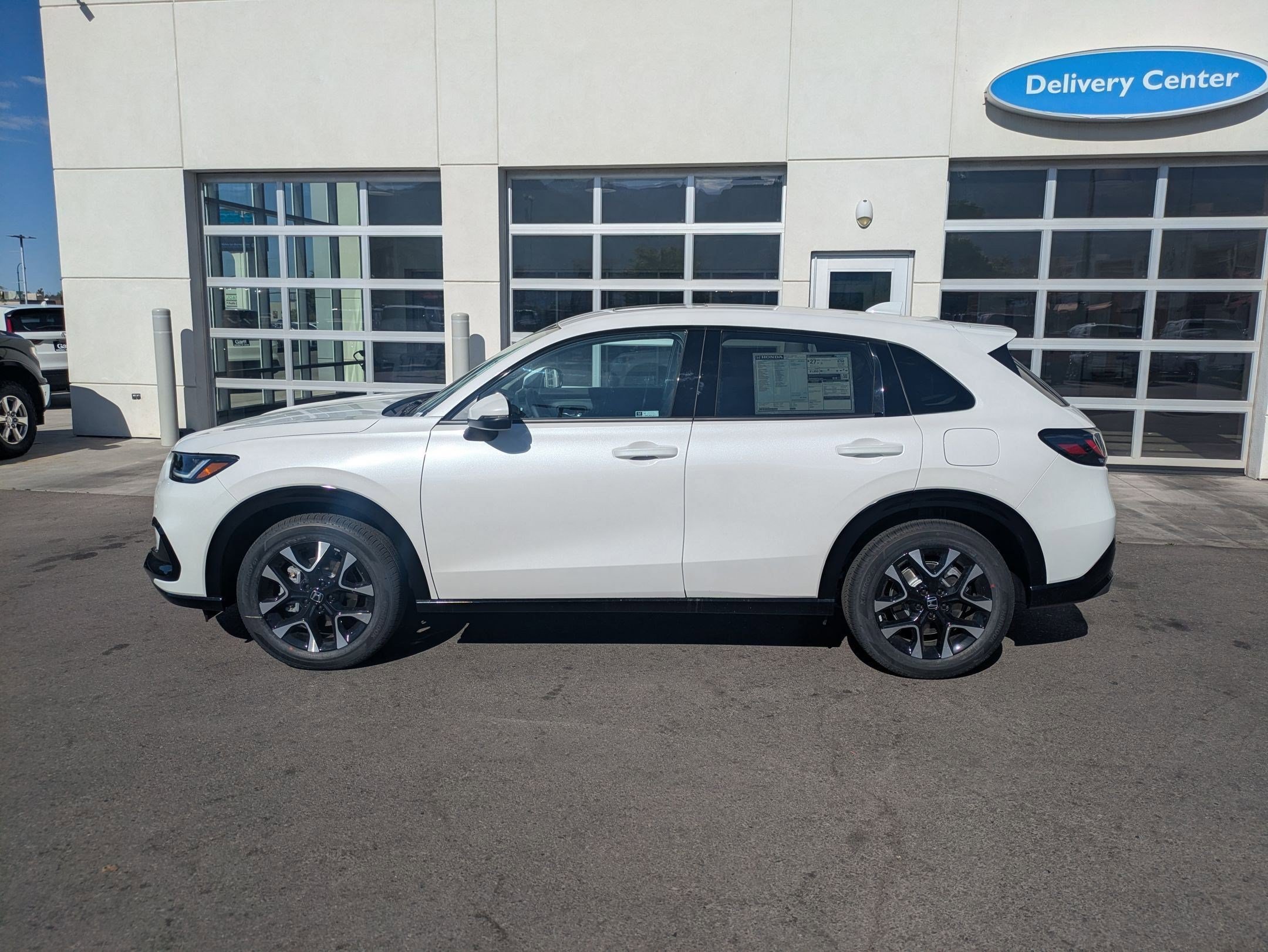 New 2027 Honda HR-V EX-L image 8