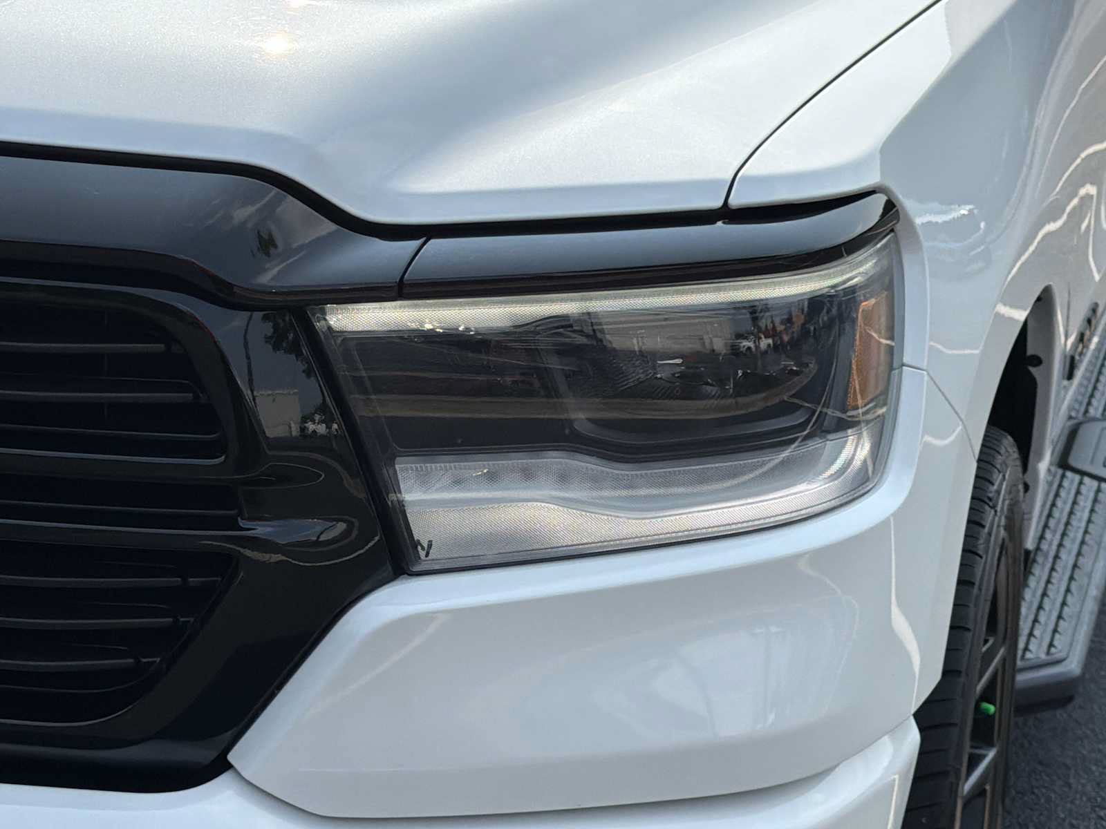 Used 2023 RAM 1500 Laramie AWD/4WD image 32