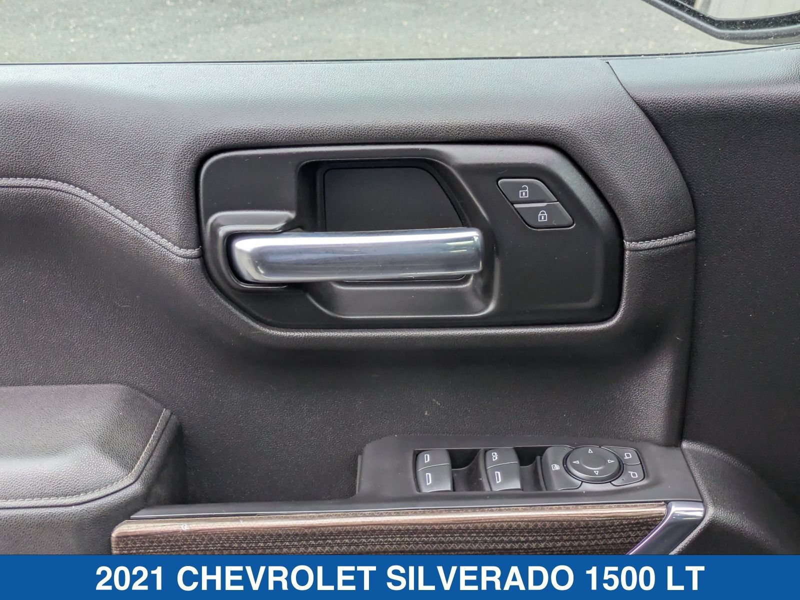 Used 2021 Chevrolet Silverado 1500 LT w/ True North Edition Plus AWD/4WD image 13