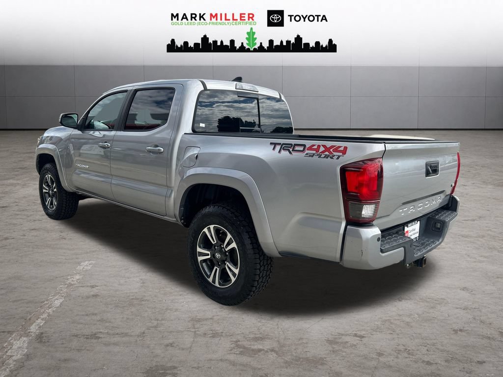 Certified 2018 Toyota Tacoma TRD Sport AWD/4WD image 3