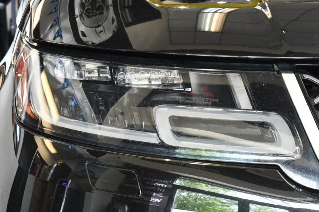 Used 2019 Land Rover Range Rover Sport HSE AWD/4WD image 3