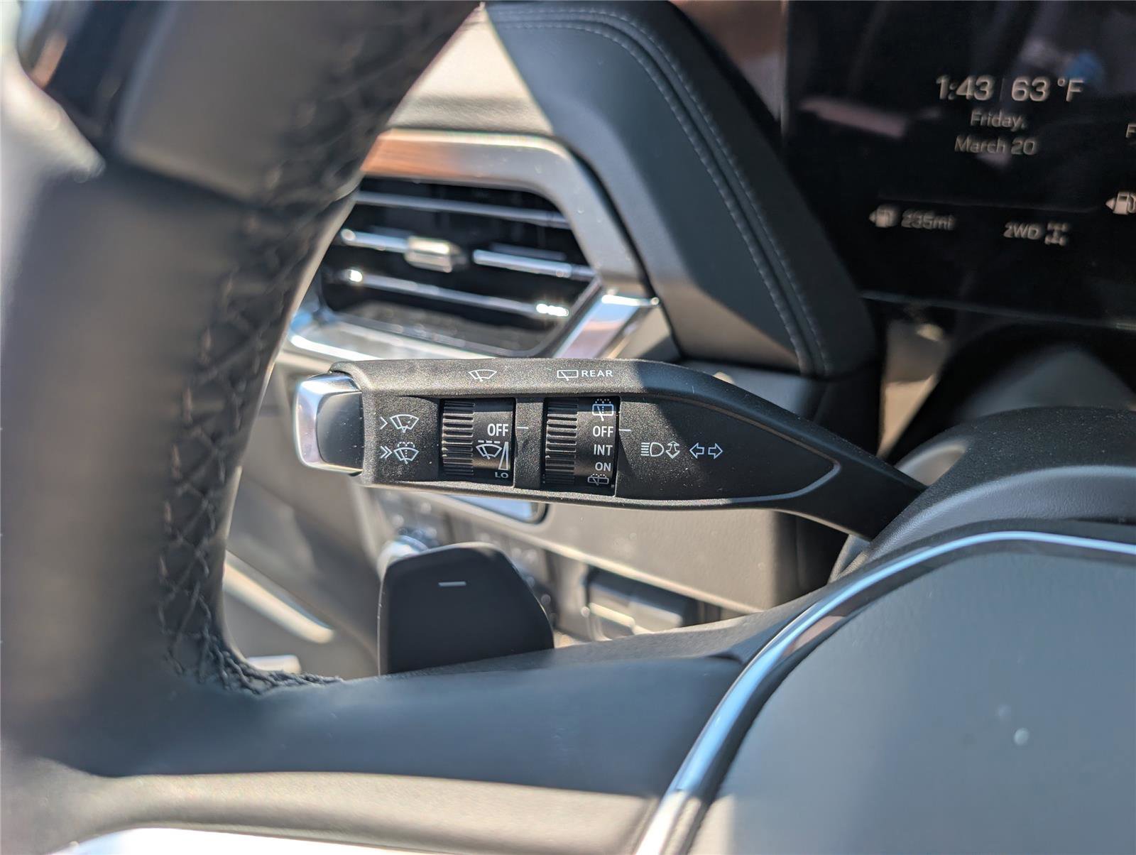 New 2026 GMC Yukon Denali w/ Denali Reserve Package image 12