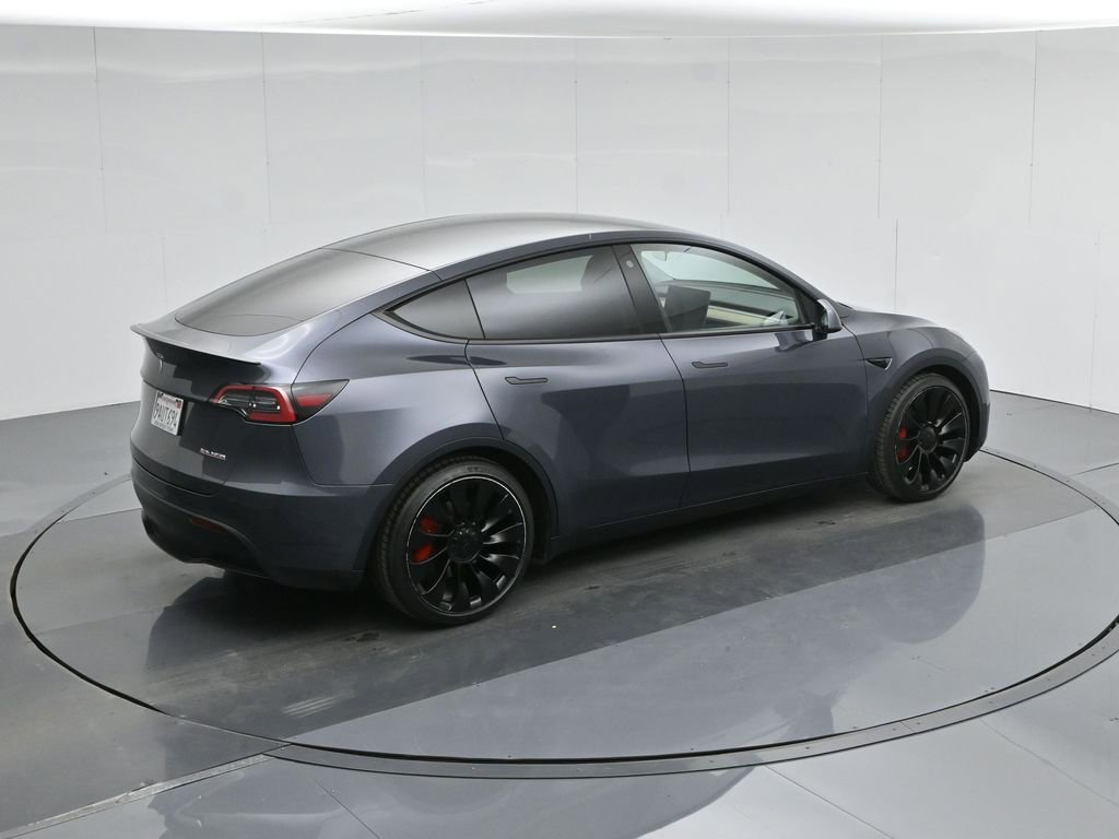 Used 2022 Tesla Model Y Performance AWD/4WD image 36