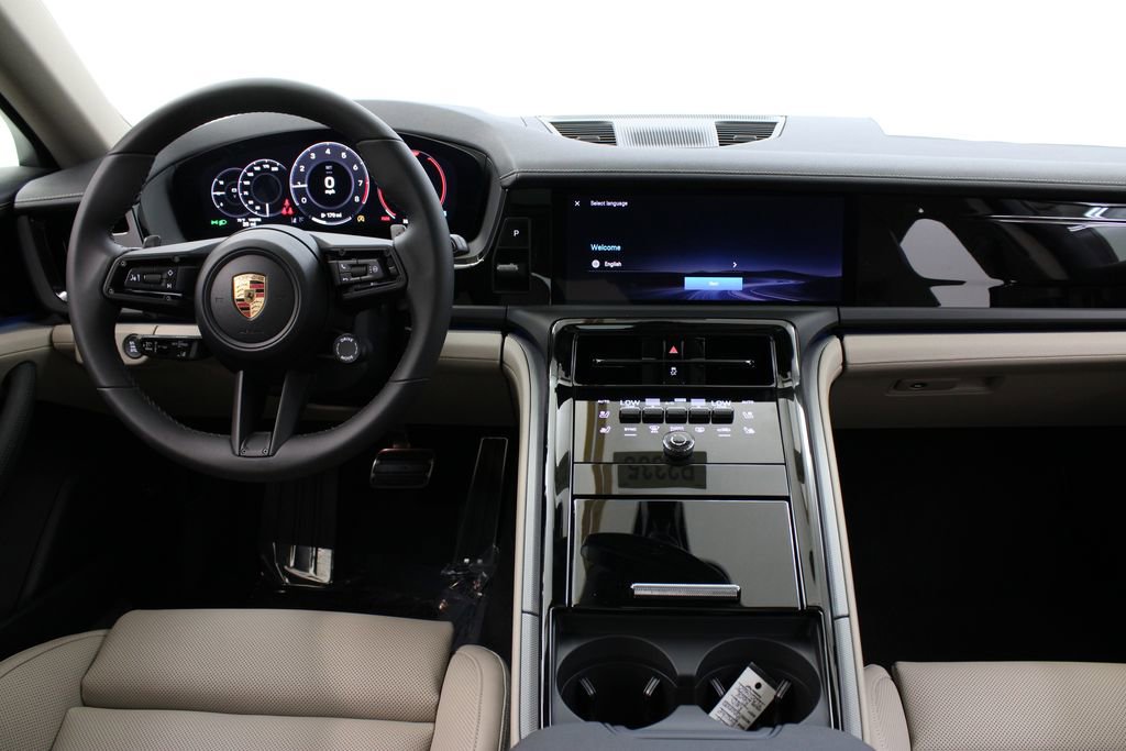 New 2026 Porsche Panamera image 16