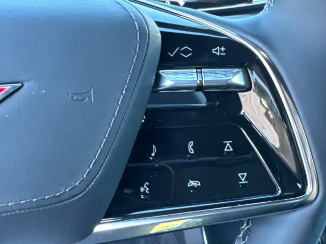 New 2027 Cadillac Lyriq V Premium w/ Exterior Carbon Fiber Package AWD/4WD image 28