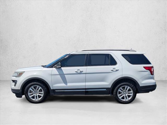 Used 2019 Ford Explorer XLT w/ Equipment Group 201A AWD/4WD image 9