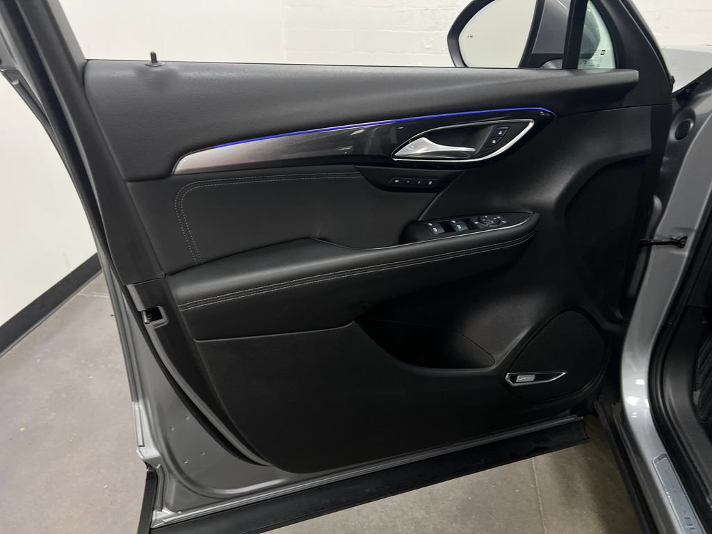 Used 2024 Buick Envision Preferred AWD/4WD image 12