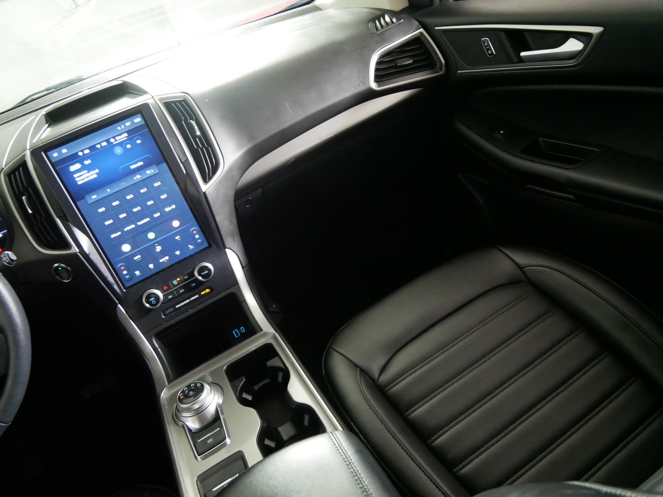 Used 2023 Ford Edge SEL w/ Convenience Package AWD/4WD image 11