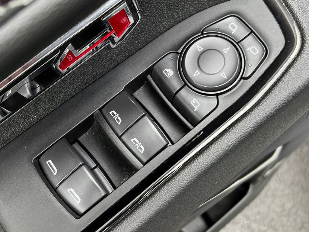 Used 2024 GMC Sierra 1500 AT4 w/ AT4 Preferred Package image 25