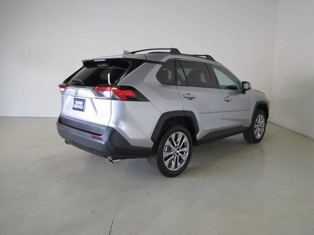 Used 2024 Toyota RAV4 XLE Premium image 26