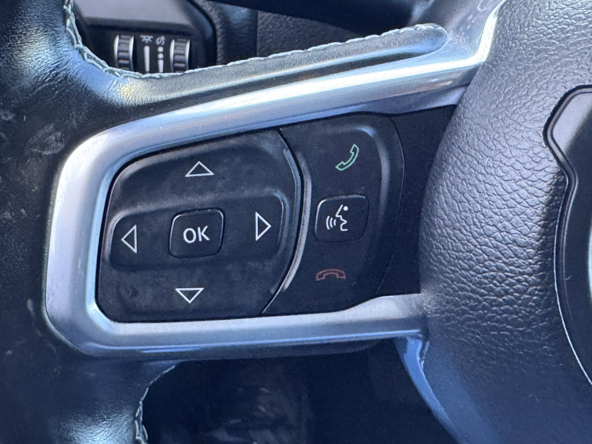 Used 2021 Jeep Wrangler Unlimited Sahara w/ Uconnect 4C Nav & Sound Group image 27