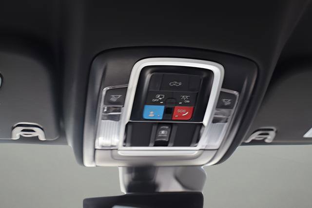 New 2026 RAM 1500 4x4 Crew Cab image 25