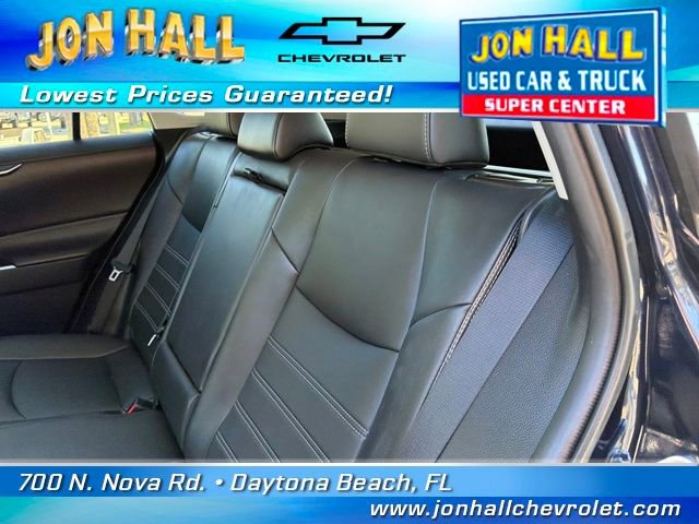 Used 2021 Toyota RAV4 XLE Premium image 21