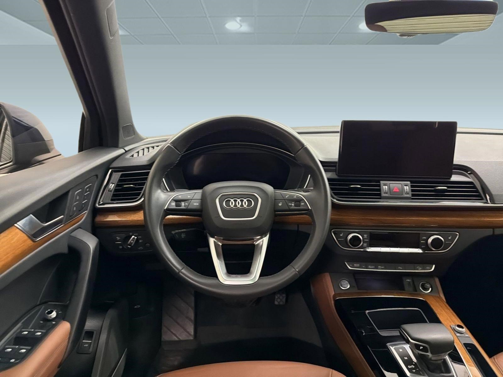 Used 2022 Audi Q5 2.0T Premium Plus w/ Premium Plus Package image 24