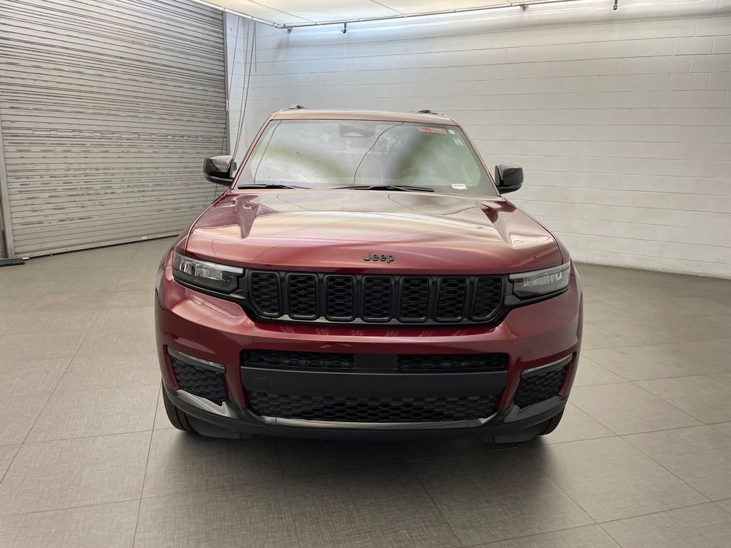 New 2025 Jeep Grand Cherokee L Limited w/ Black Appearance Package RWD image 6