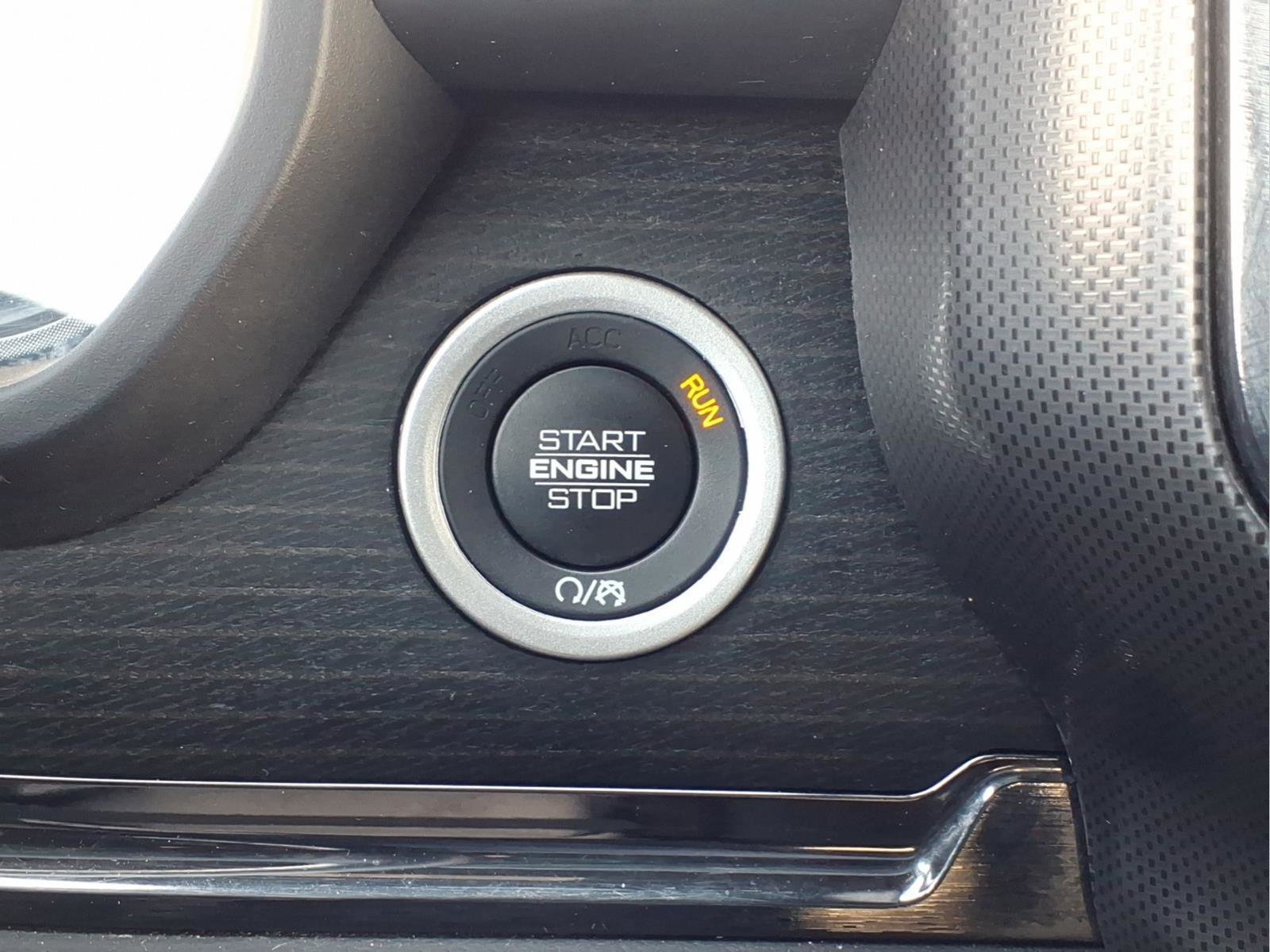 Used 2024 RAM 1500 Limited image 22