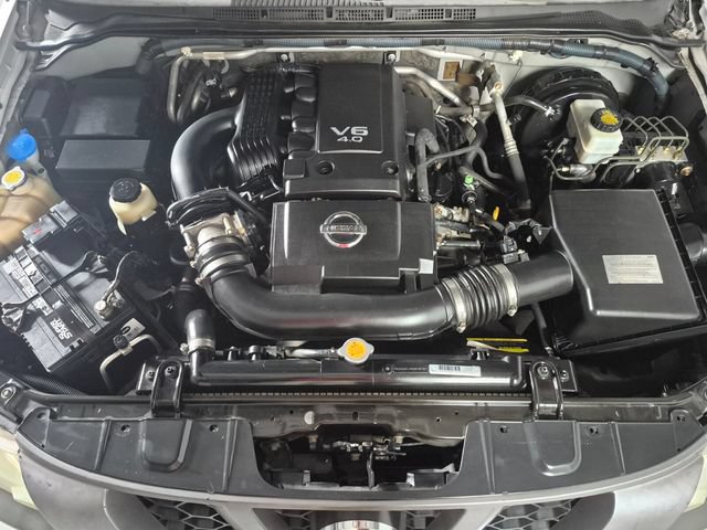 Used 2006 Nissan Xterra SE AWD/4WD image 8