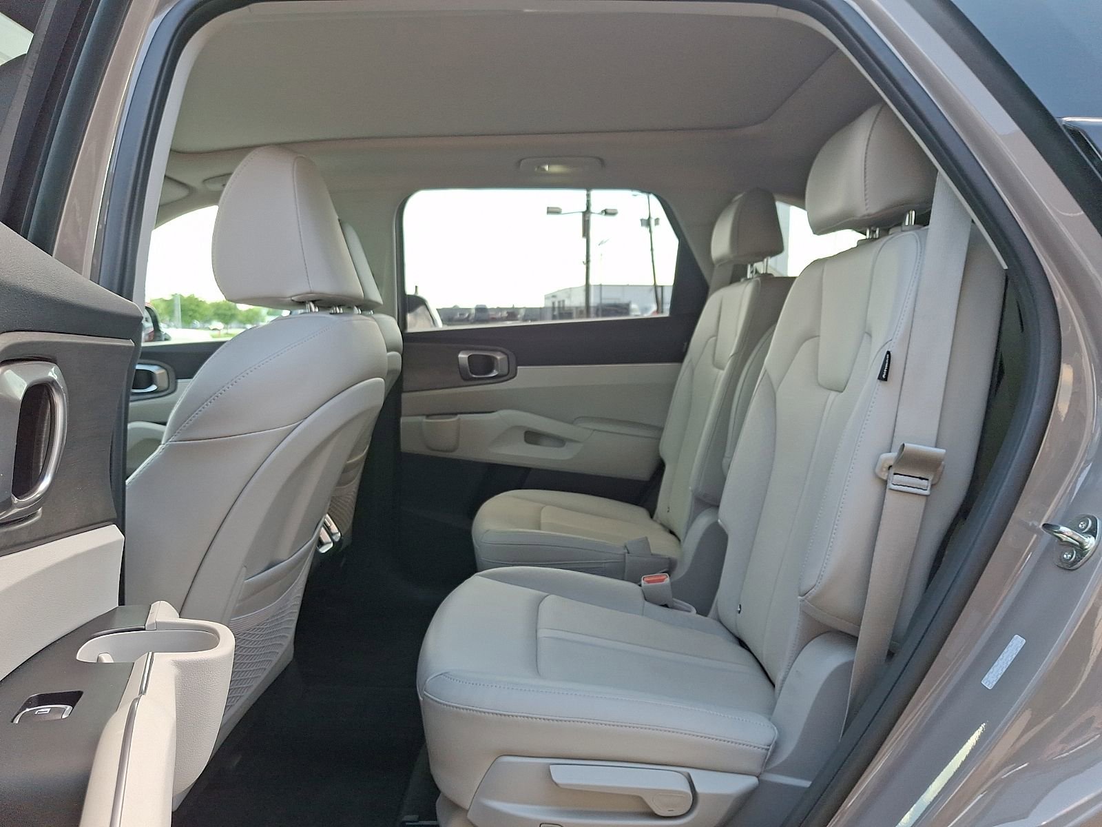 Used 2025 Kia Sorento X-Line EX AWD/4WD image 10