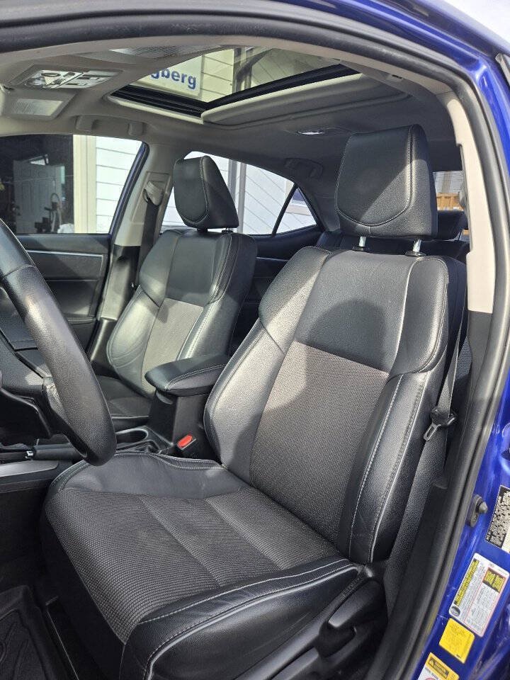 Used 2015 Toyota Corolla S FWD image 8