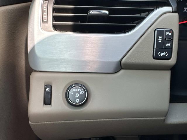 Used 2020 GMC Yukon SLT w/ Premium Edition image 22