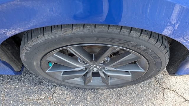 Used 2020 Honda Civic EX image 3