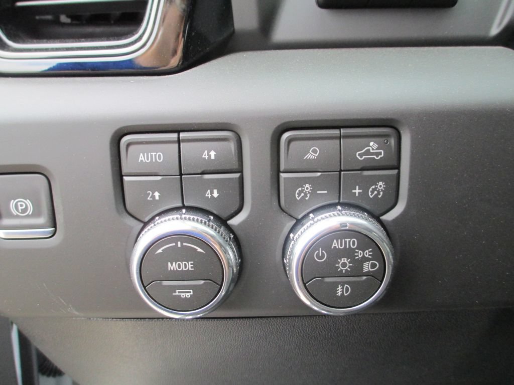 New 2026 GMC Sierra 2500 AT4X AWD/4WD image 18