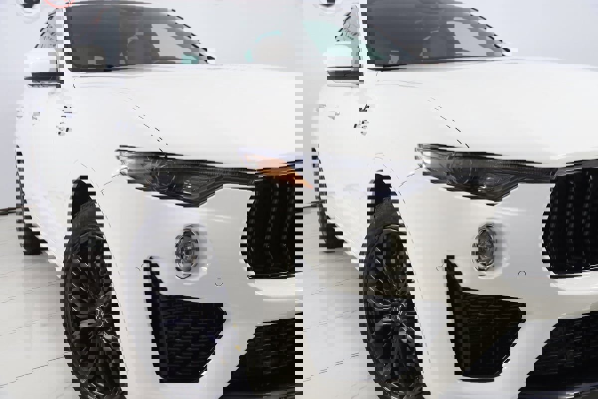 Used 2022 Maserati Levante Modena image 18