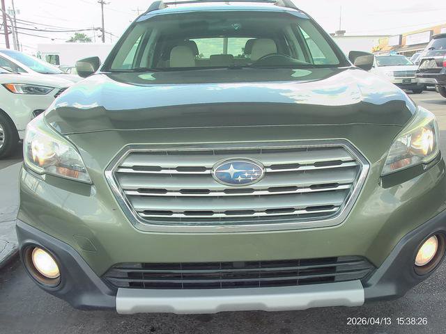 Used 2015 Subaru Outback 2.5i Premium w/ Protection Package #2 AWD/4WD image 2