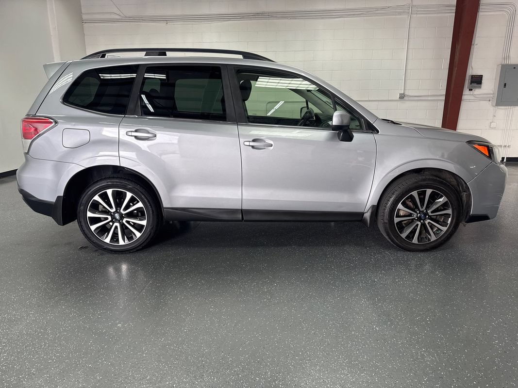 Used 2018 Subaru Forester 2.0XT Premium AWD/4WD image 3